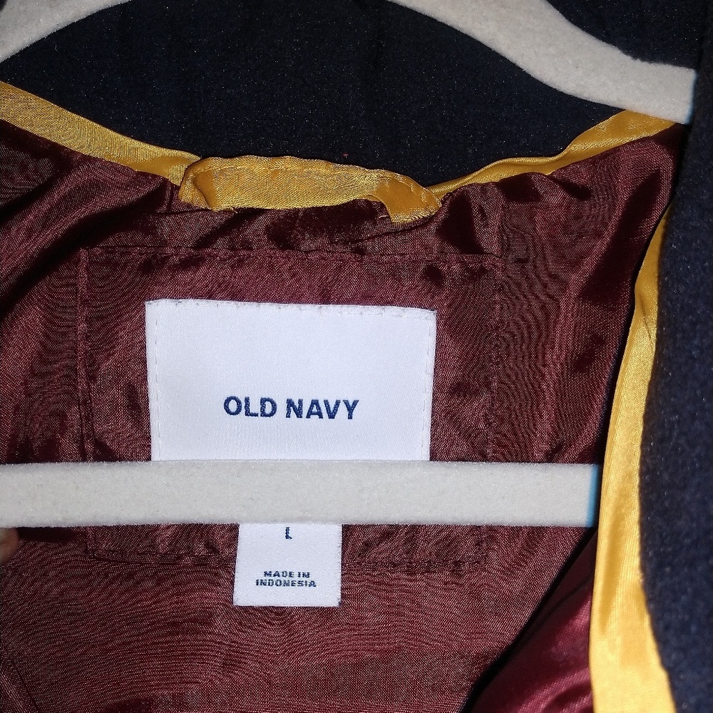 Vest - Picture 2 of 2